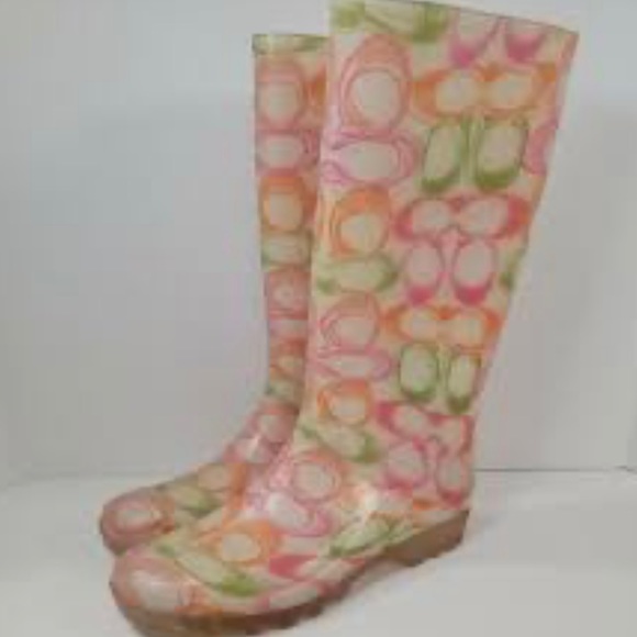 Preowned Coach Pixie Rainboots Size 6 - Picture 2 of 4